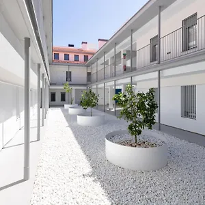 https://triana-pages-oasis-by-valcambre.es-andalucia.com
